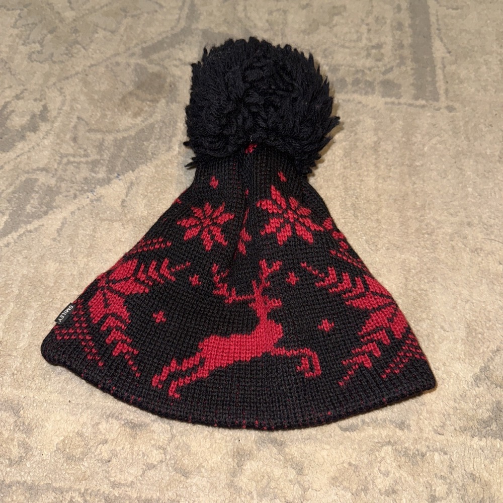 VTG Smiley Ski Hat Red Black Knit Pom Beanie Wool‎ Reindeer Womens